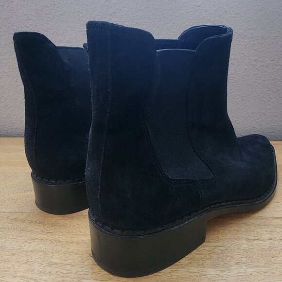 Vince Denver Western Chelsea Black Leather Ankle Boot Booties Womens 6.5 - Picture 7 of 11